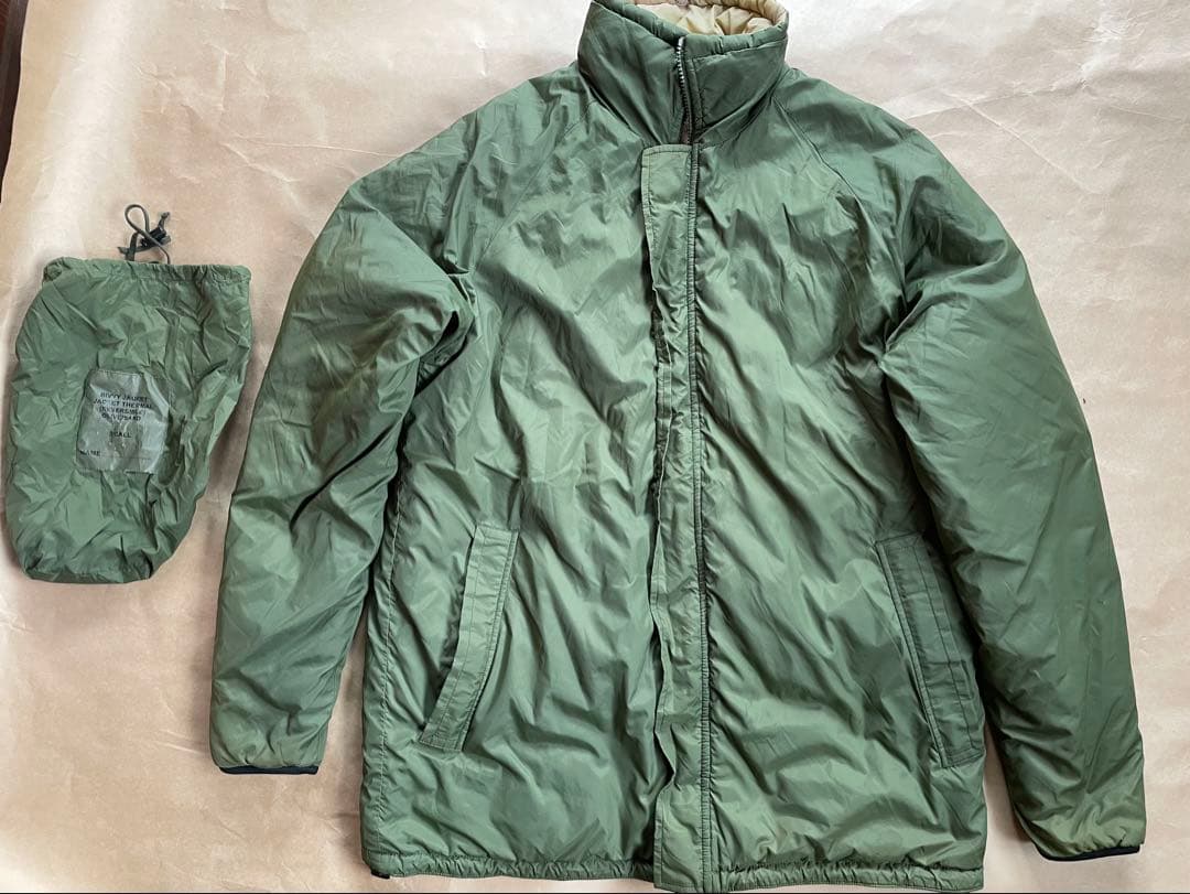 イギリス軍リバーシブルジャケット オリーブ/サンド - メルカリ