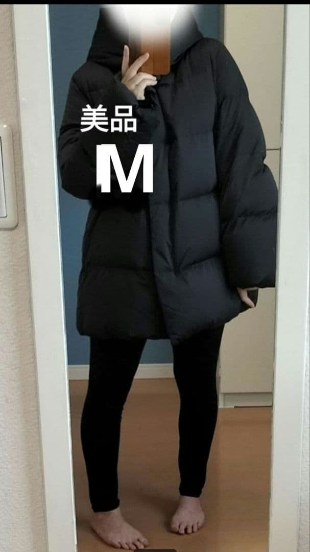 美品　パウダーフィールダウンショートコート　Mサイズ　ユニクロ パウダーフィールダウンショートコート」の着用コーディネート