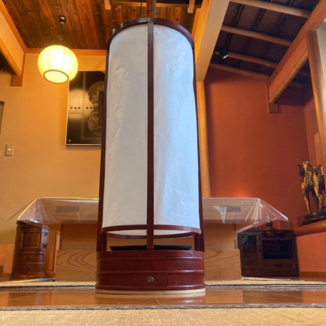 古い置行灯 行燈 ランプ スタンド 照明 木製 漆塗 朱色 大型 和風