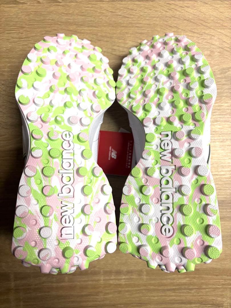 未使用 24.5cm D ニューバランスゴルフシューズ WGS327WMホワイト