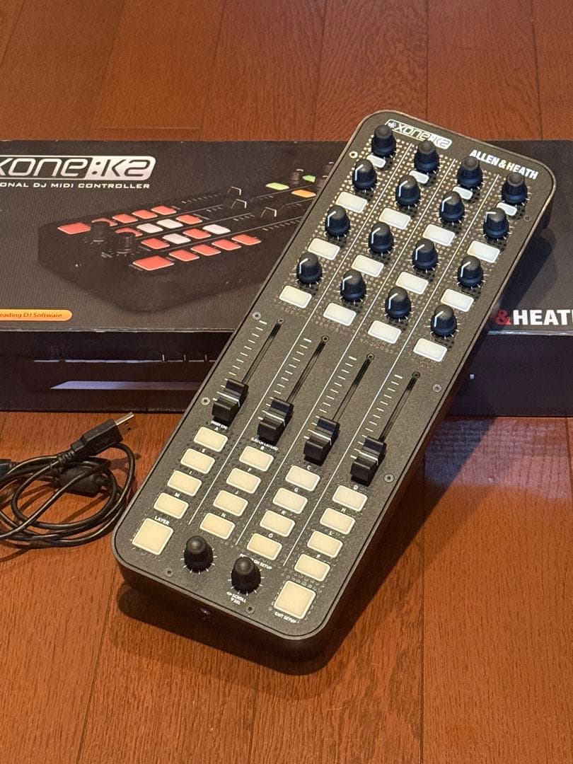 Allen & Heath Xone:K2 コントローラー