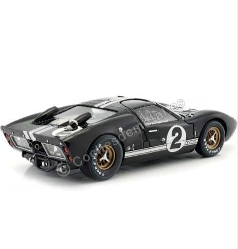 1/18 フォードGT-40 MK2　 Shelby Collectibles