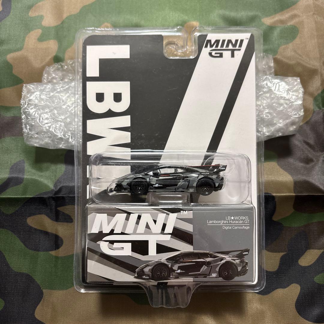 MiNiGT LBWORKS ランボルギーニウラカン　デジタルカモフラージュ