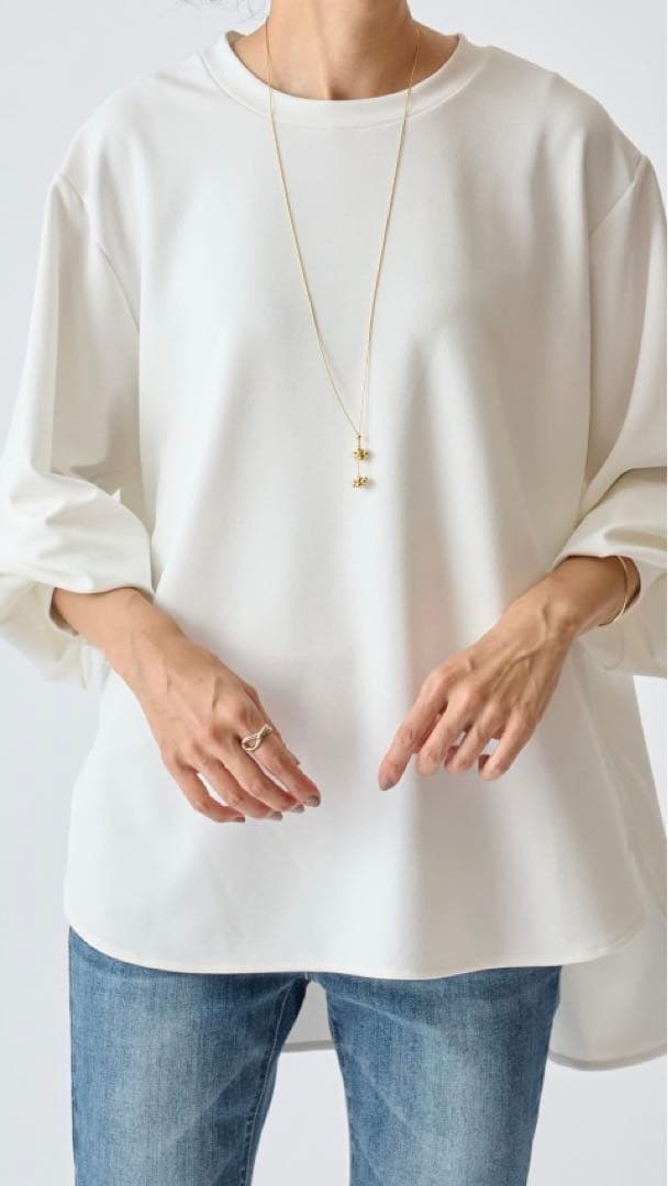 ビアズリー beardsley Tブラウス 0サイズ ホワイト 新品未使用 - メルカリ