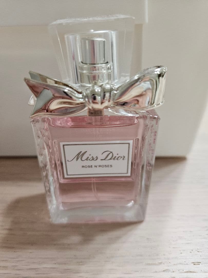 Miss Dior ローズ&ローズ 30ml 香水