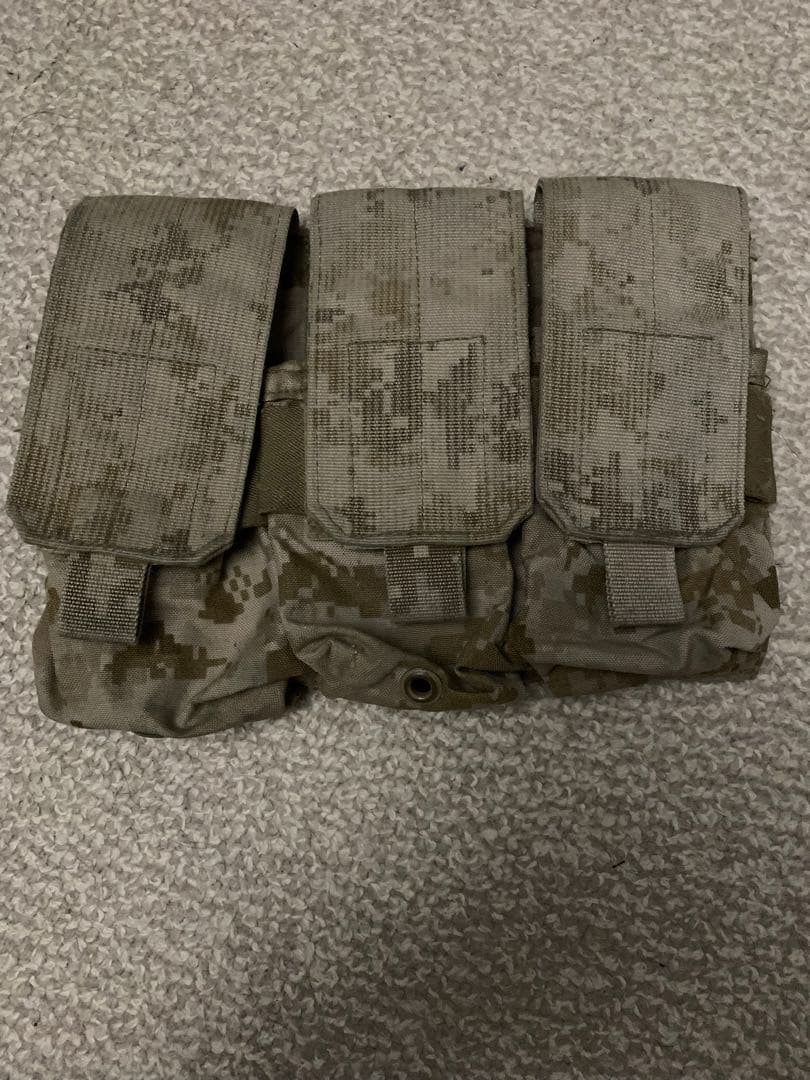 eagle製aor3連マガジンポーチ　米軍放出品