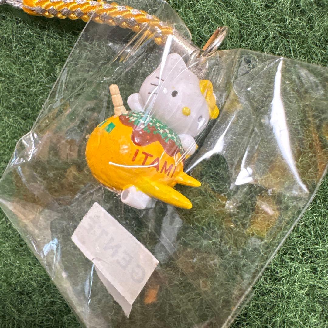 N*N様 ご当地キティ 大阪府限定 ハローキティ 伊丹空港ストラップ