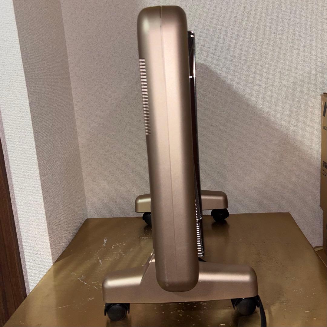 極美品】サンルミエ エクセラ7 N700L-GR 遠赤外線 暖房器 ゴールド