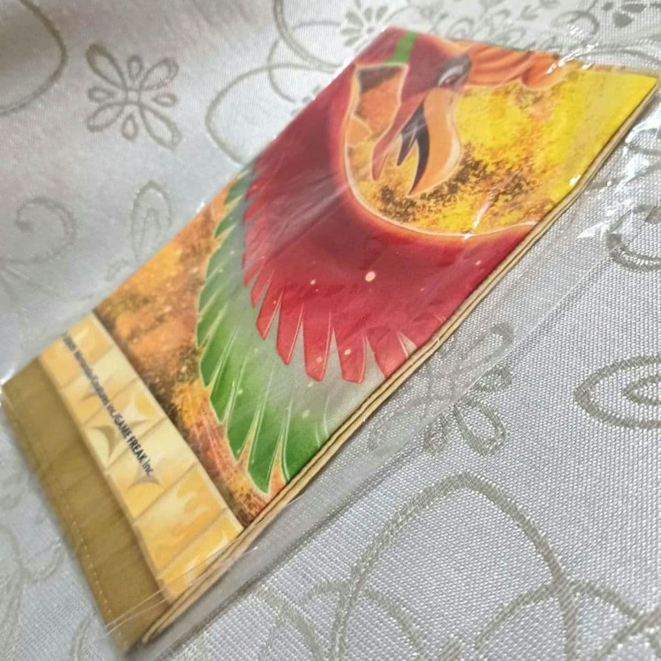 極希少 ポケットモンスター ハンカチ ホウオウの飛翔 ポケモンセンター