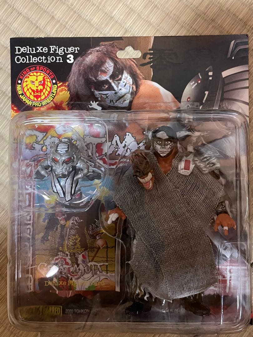 グレートムタ 銀ペイント アントニオ猪木 引退記念ver 白ガウン - メルカリ