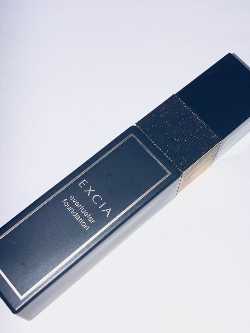 エクシア　エバーラスターファンデーション OC111