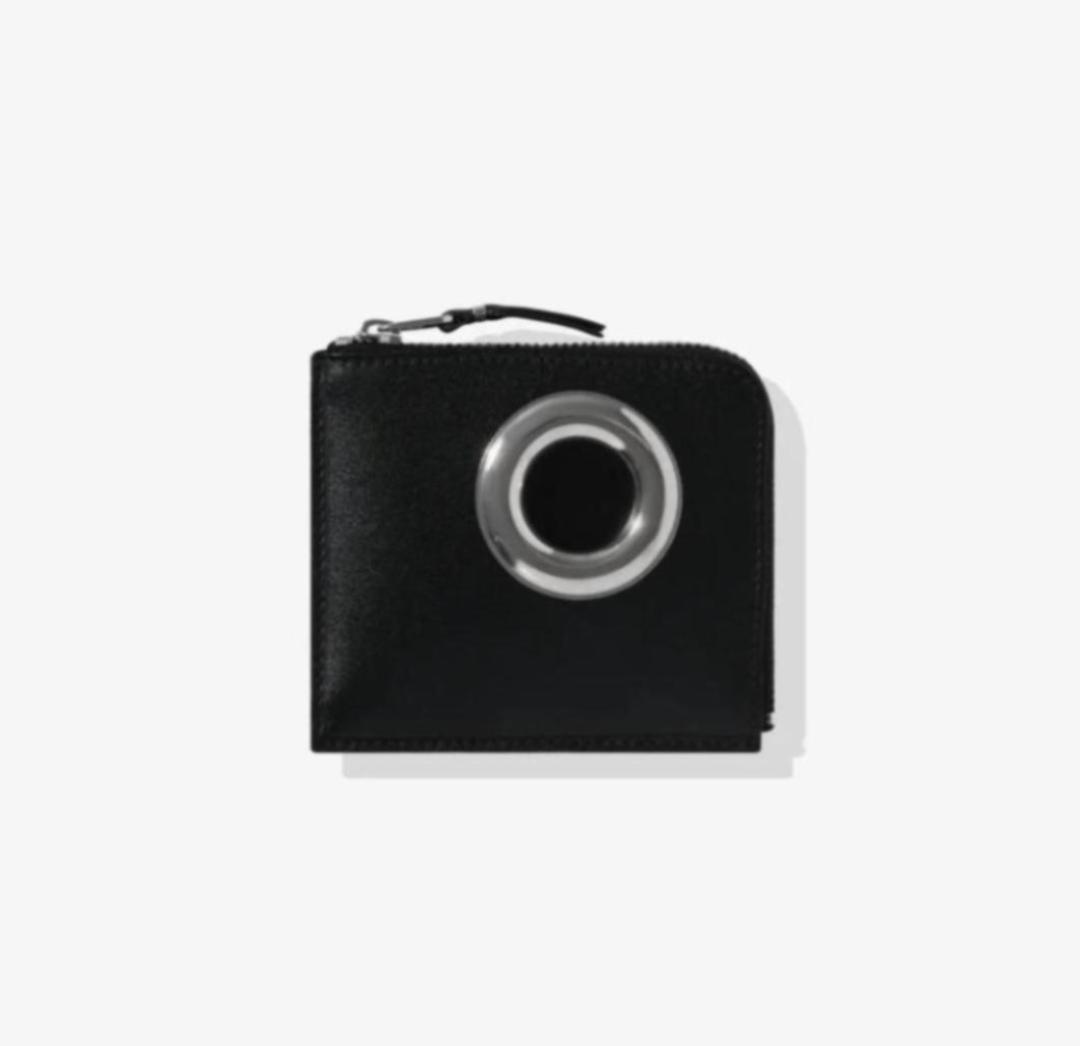 【正規】COMME des GARÇONS シルバー アイレット ジップ 財布