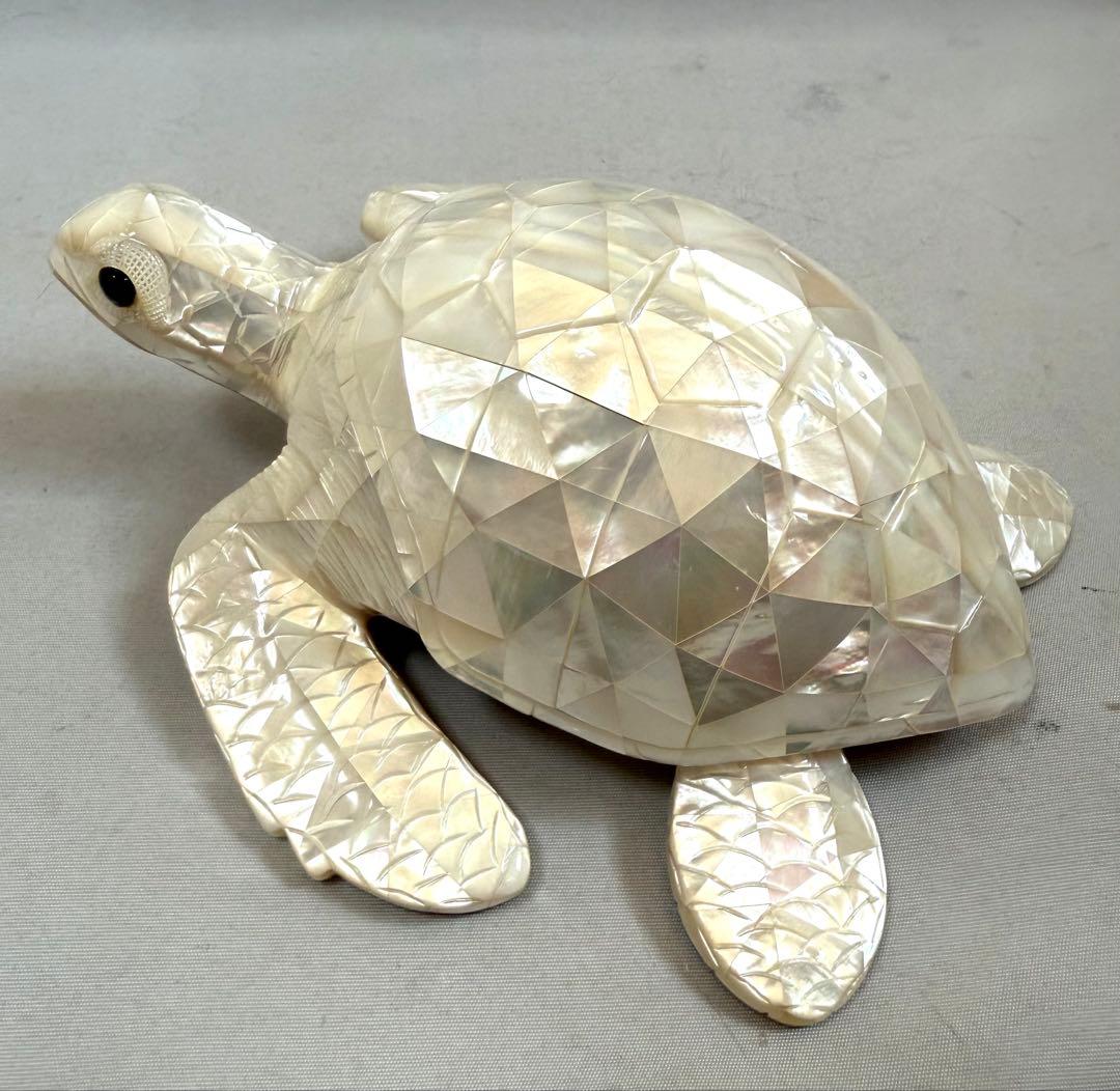 白蝶貝ジェルアート　亀置物　MARUEI保証書 シェルパーツ - カメ (クロチョウガイ)【約16×21mm/1個】[メール便可