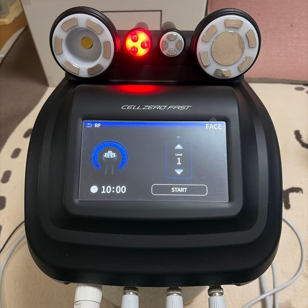 じぶんdeエステ】セルゼロファスト 痩身美容器 - メルカリ