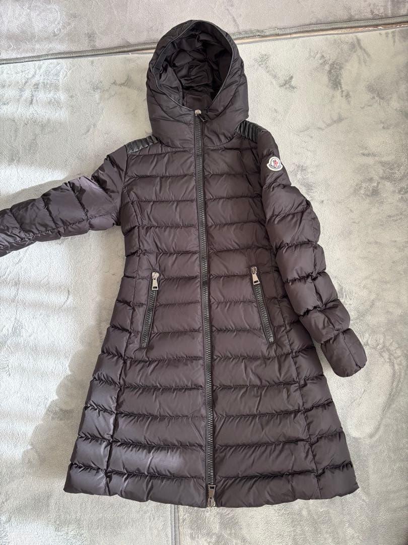 MONCLER ダウンコート TALEVE（タレヴ） サイズ１ブラック