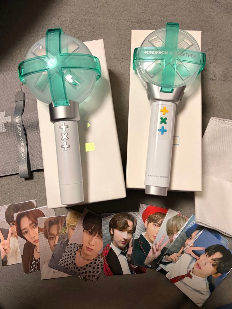 tomorrow x together ペンライト 2本セット　トレカ 楽天市場】TXT Official Light Stick Keyring Ver2 / TXT ペンライト