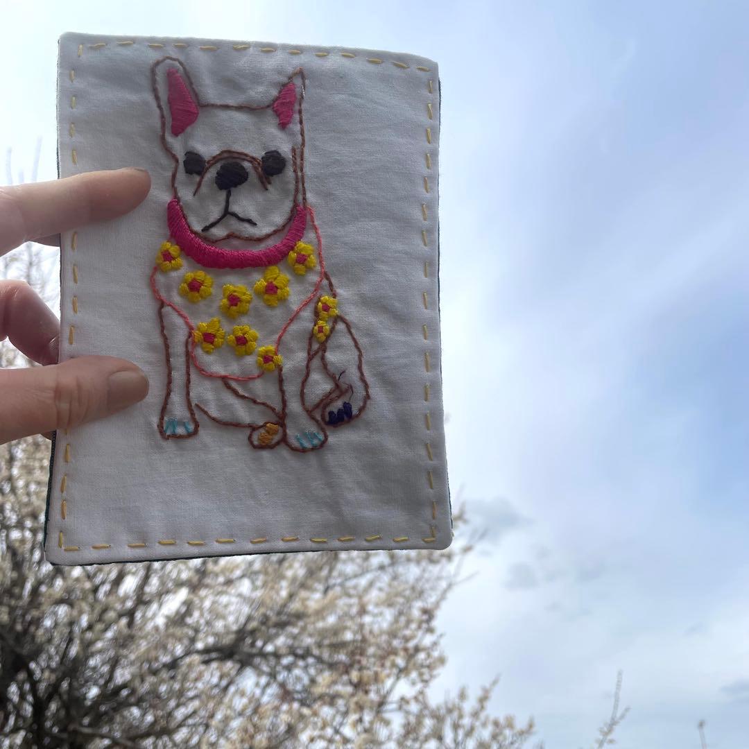 おめかしフレブルの休日/特別な日のための花飾り〜/唯一無二/手刺繍