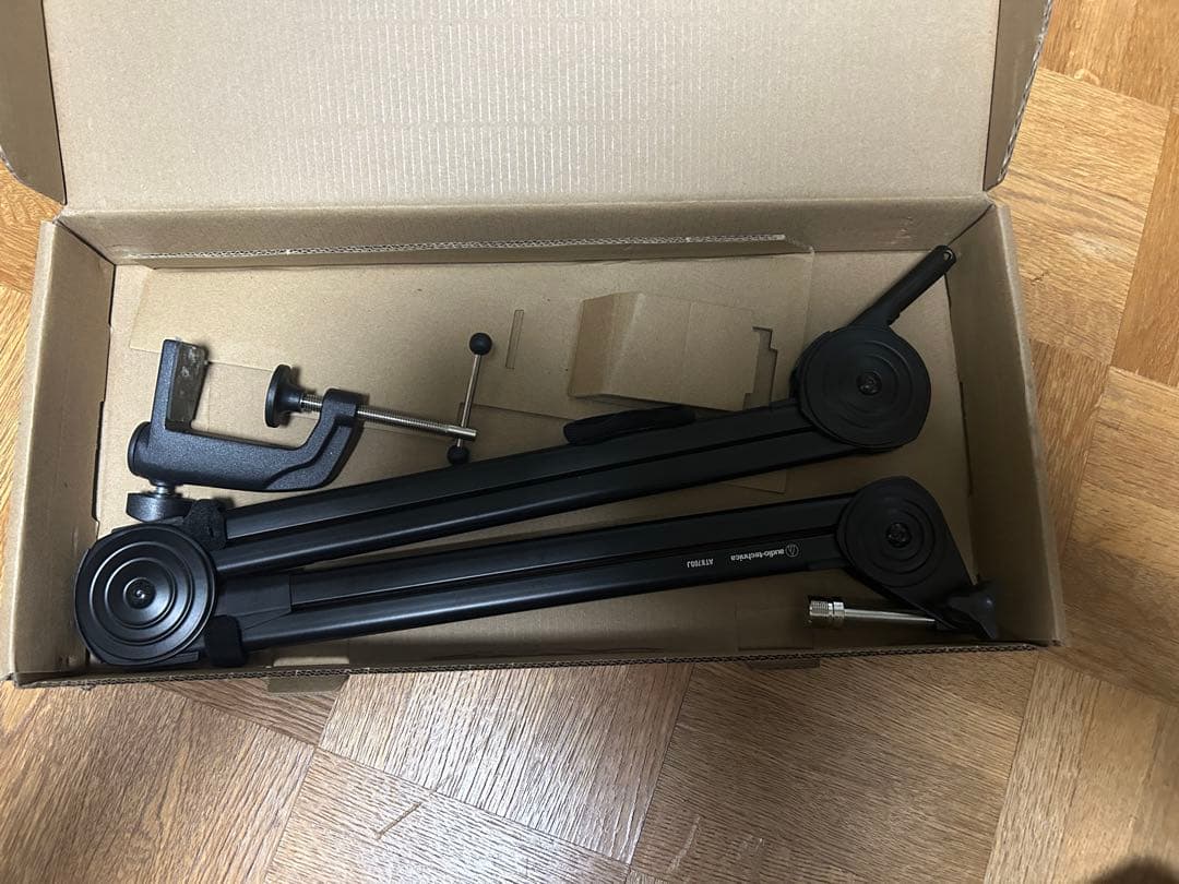 オーディオテクニカ AT8700J マイクアーム AT8700J｜マイクロホン：マイクアクセサリー｜オーディオテクニカ