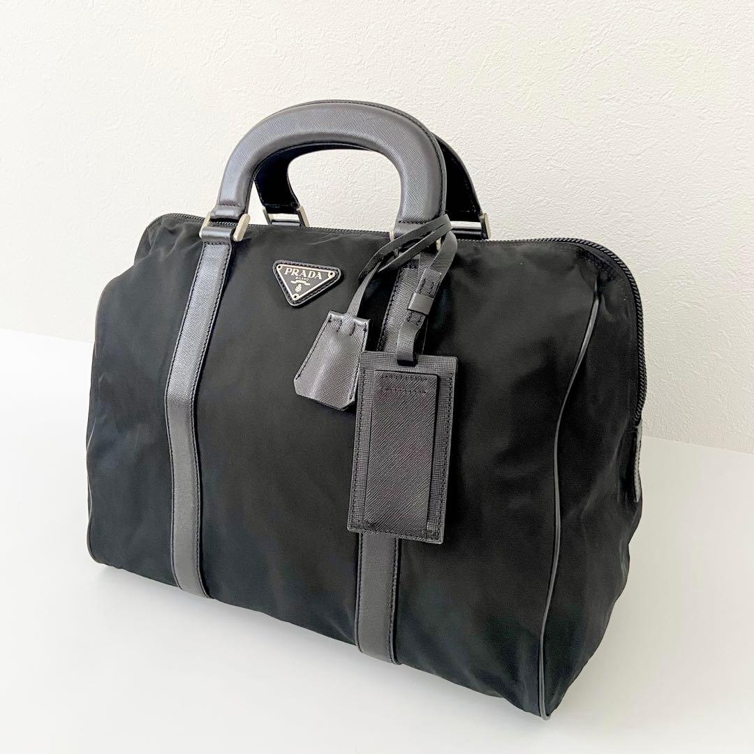 美品　PRADA ボストンバッグ　ナイロン　ブラック　サフィアーノ　三角プレート