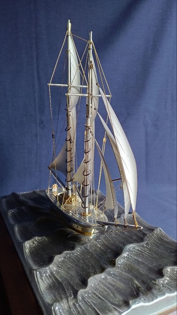 桜様専用 銀製 2本マストヨット 2号 桐箱入り ガラスケース付き