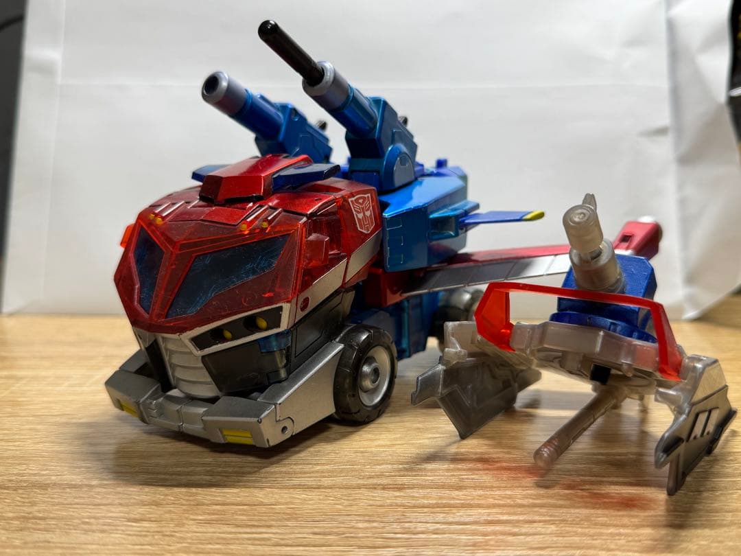 トランスフォーマーアニメイテッド オプティマスプライム ウィング