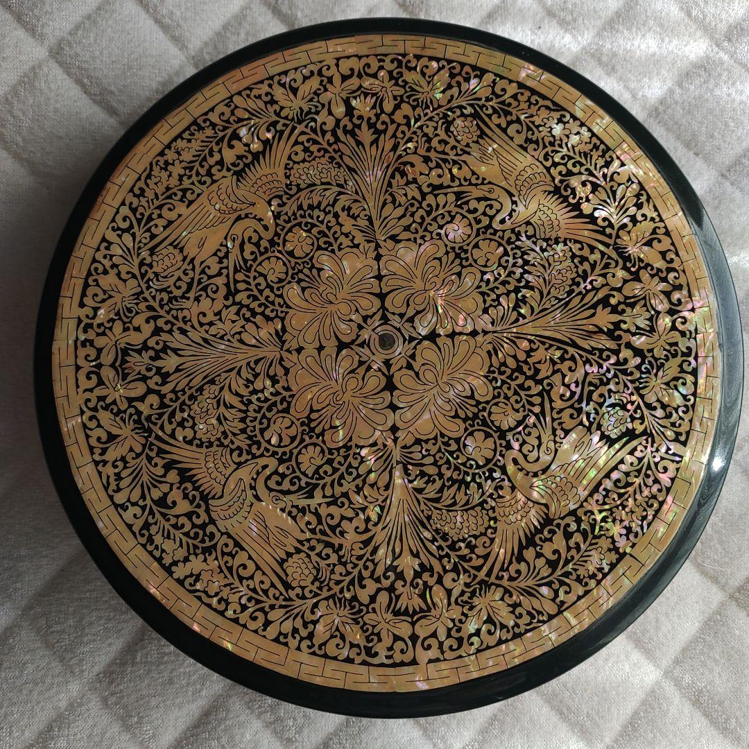 韓国漆器　螺鈿　美品お節正月縁起物　クジョルパン九節板　宝石箱