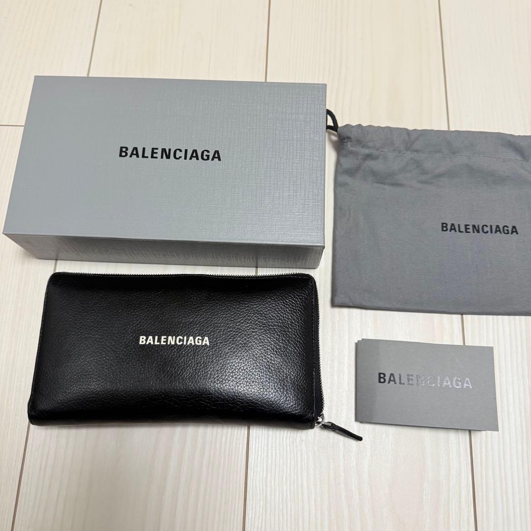 ny　BALENCIAGA バレンシアガ 長財布