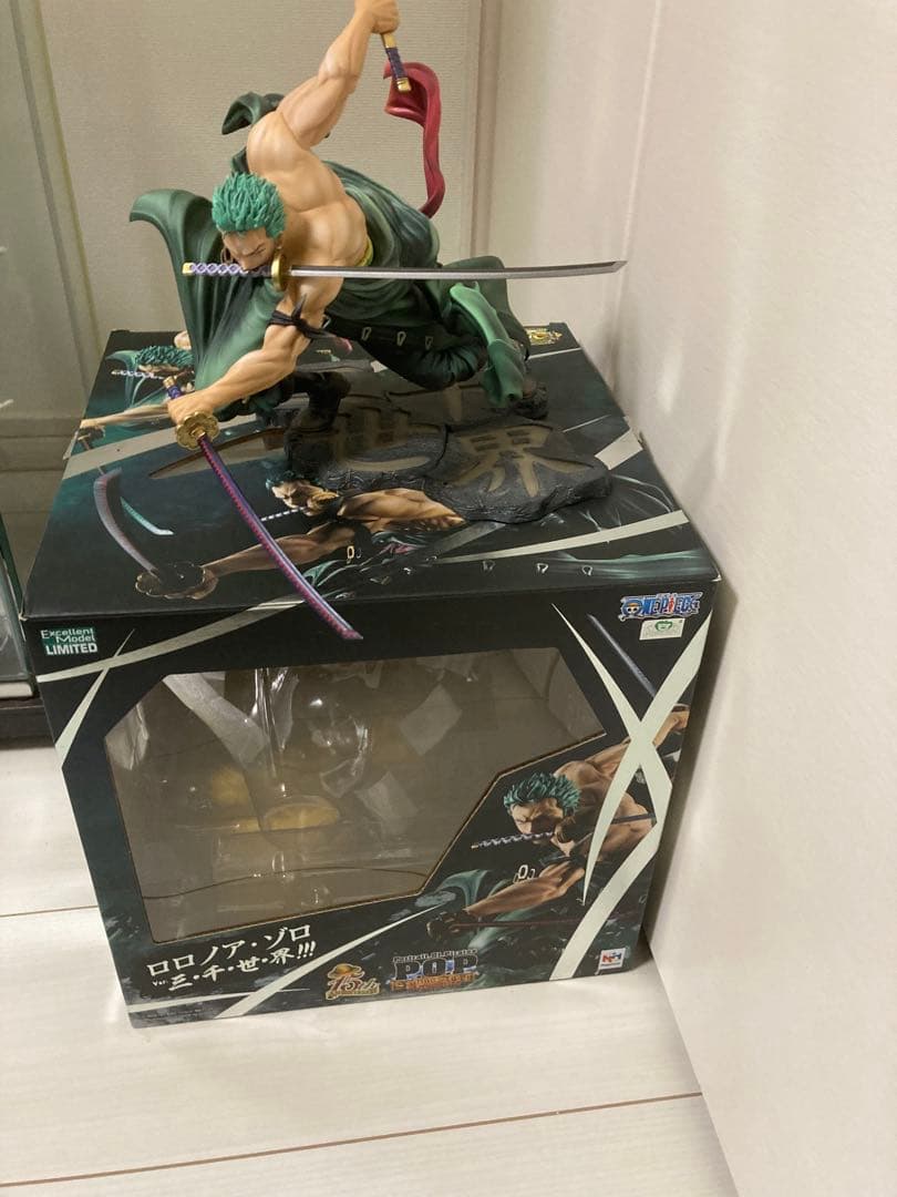 ワンピース　ゾロ　三千世界　pop マキシマム　maximum 国内正規品