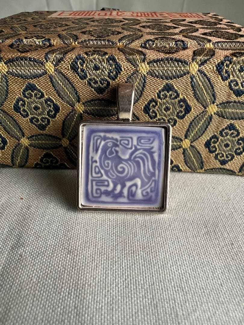 文創 古陶片リメイク 十二支ペンダント〈酉・トリ〉