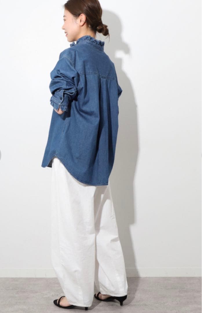 ジャーナルスタンダードレリューム デニムフリルブラウス - メルカリ