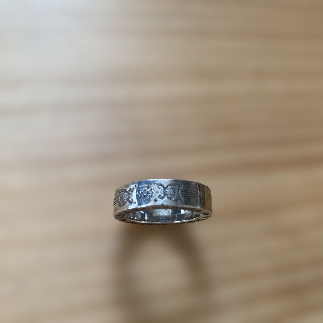 シルバー 彫刻入り 平打ちリング