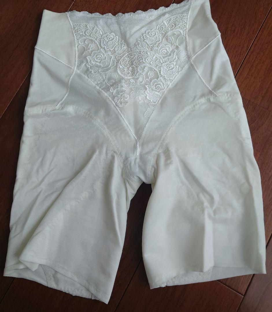 melynie マルコ ガードル