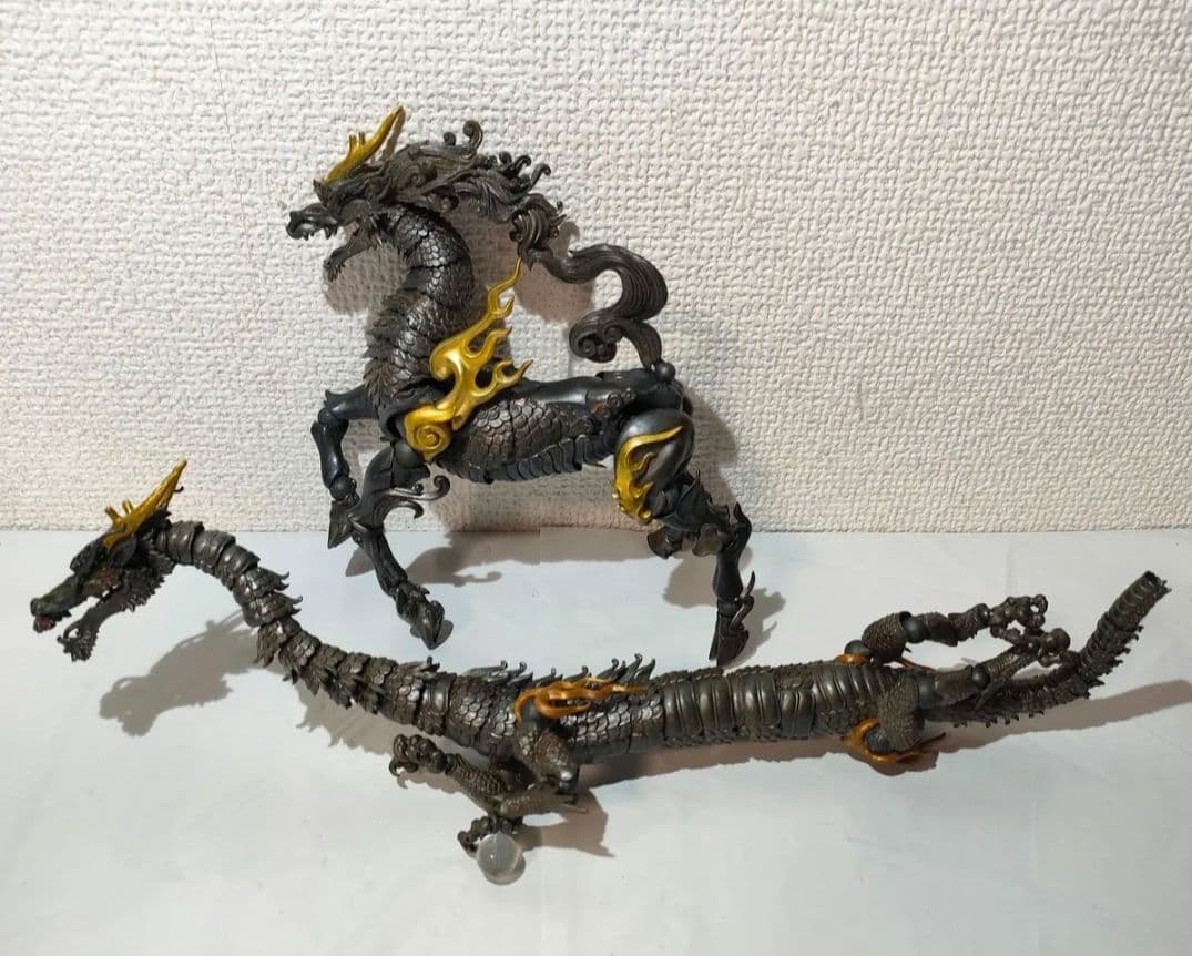 ☆　タケヤ式自在置物　鉄錆地調版　フィギュア　きりん　竹谷隆之　☆ Amazon.co.jp: タケヤ式自在置物 麒麟 鉄錆地調版 ノンスケール