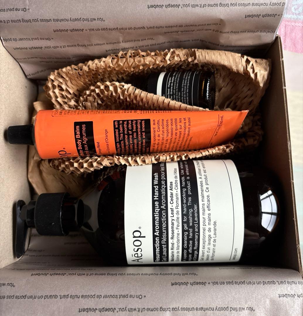 Aesop　ハンドウォッシュ、ボディバーム、ヘアオイル