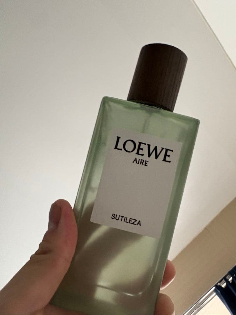 LOEWE AIRE SUTILIZA 香水 LOEWE Aire Sutileza Eau de Toilette 50ml Colourless - LOEWE