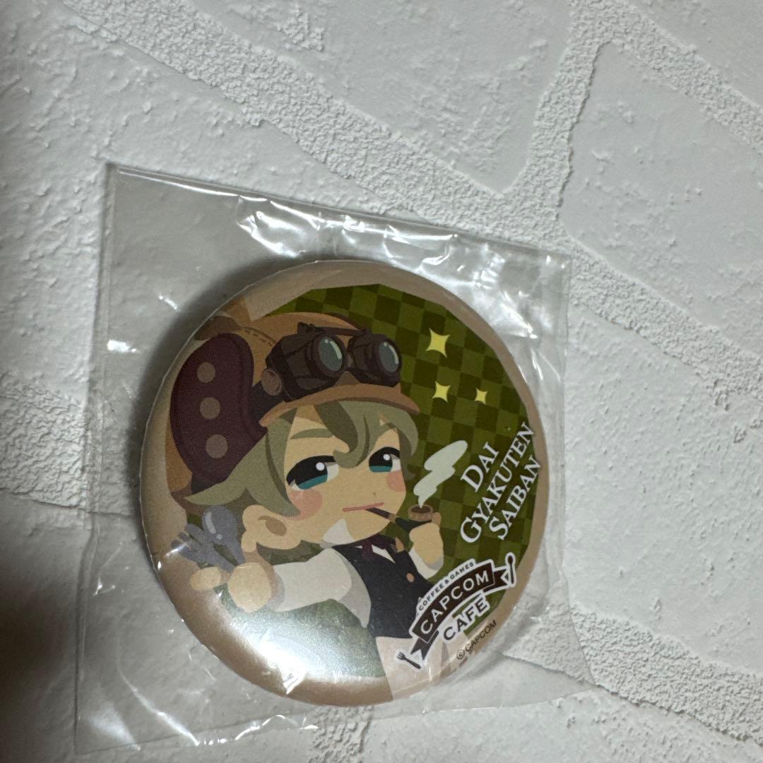 希少・廃盤品 逆転裁判 カプコンカフェ アクキー 缶バッジ