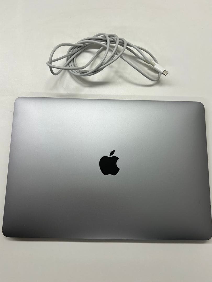 MacBook Air 13インチ 256gbメモリ8gb 2020 ケーブル付
