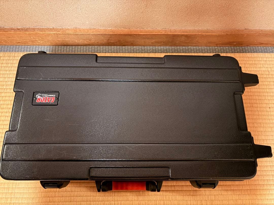 定価30％OFF】Line 6 Helix LT gator cases付き