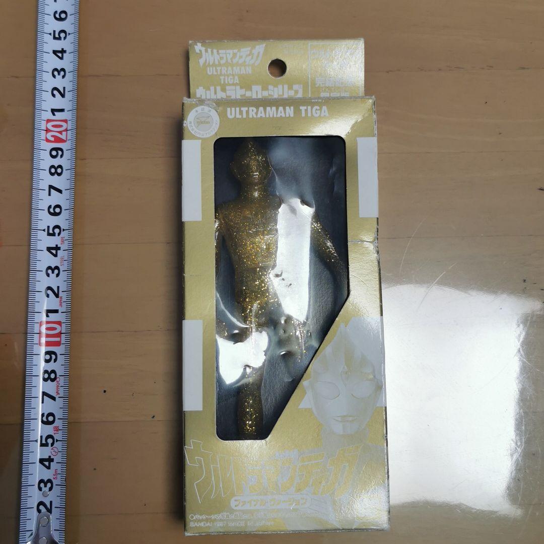 ウルトラマン　ウルトラマンティガ　ファイナルヴァージョン　限定ソフビ　フィギュア