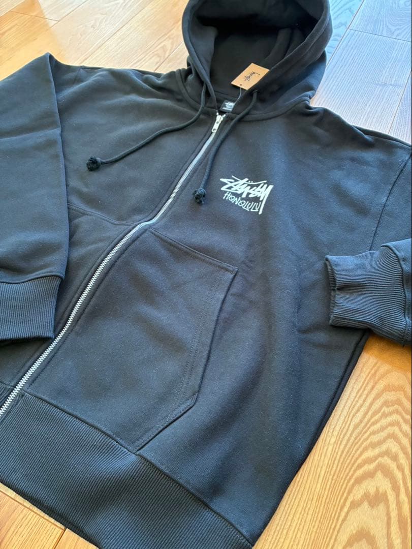 Stüssy HONOLULU ブラックパーカー - メルカリ
