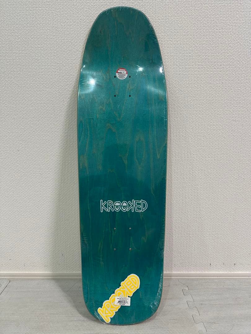 KROOKED GONZALES FAMILY AFFAIR 9.81 スケボー