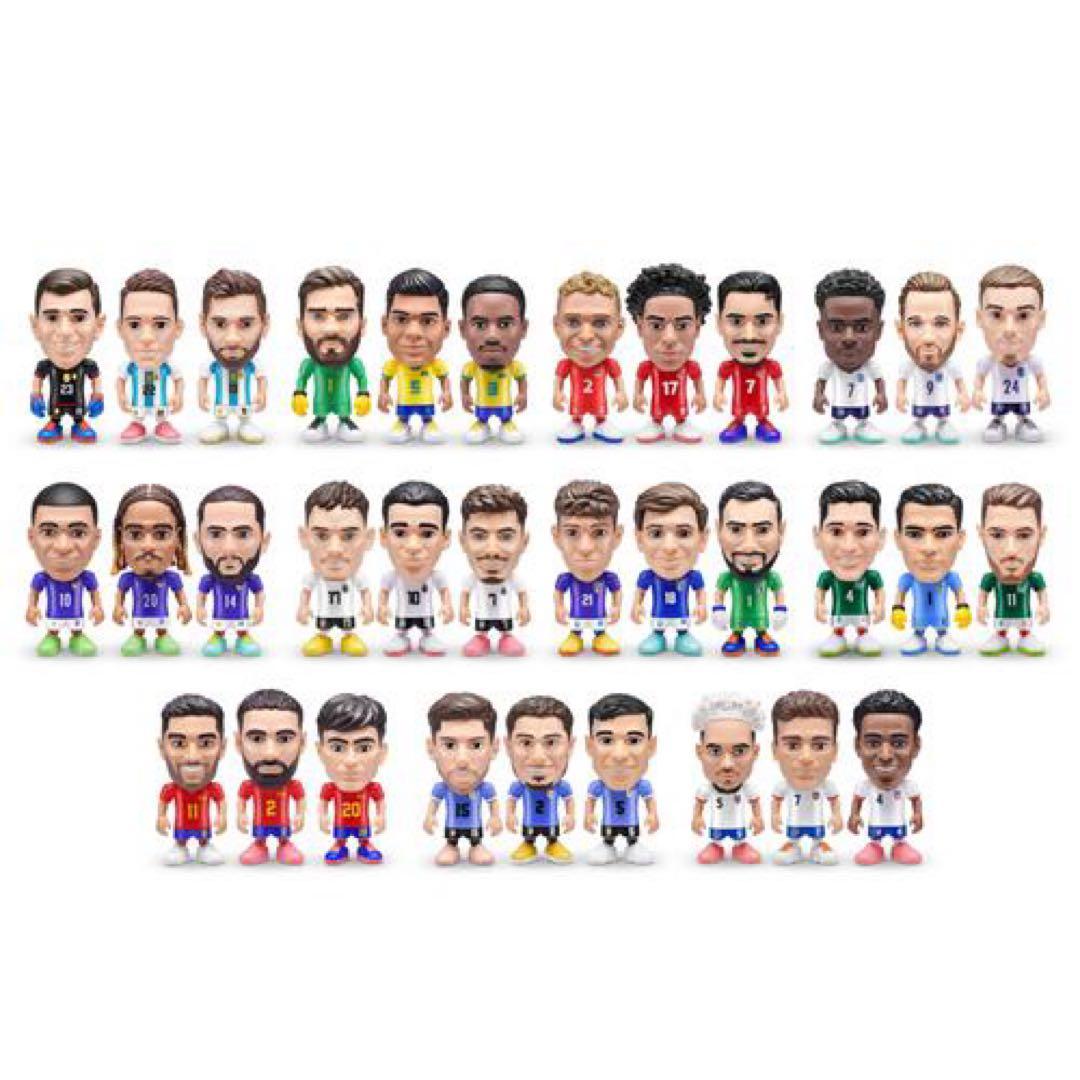 スーパーレア】リオネル・メッシ ZURU FIFA BALLERS 10番 - メルカリ