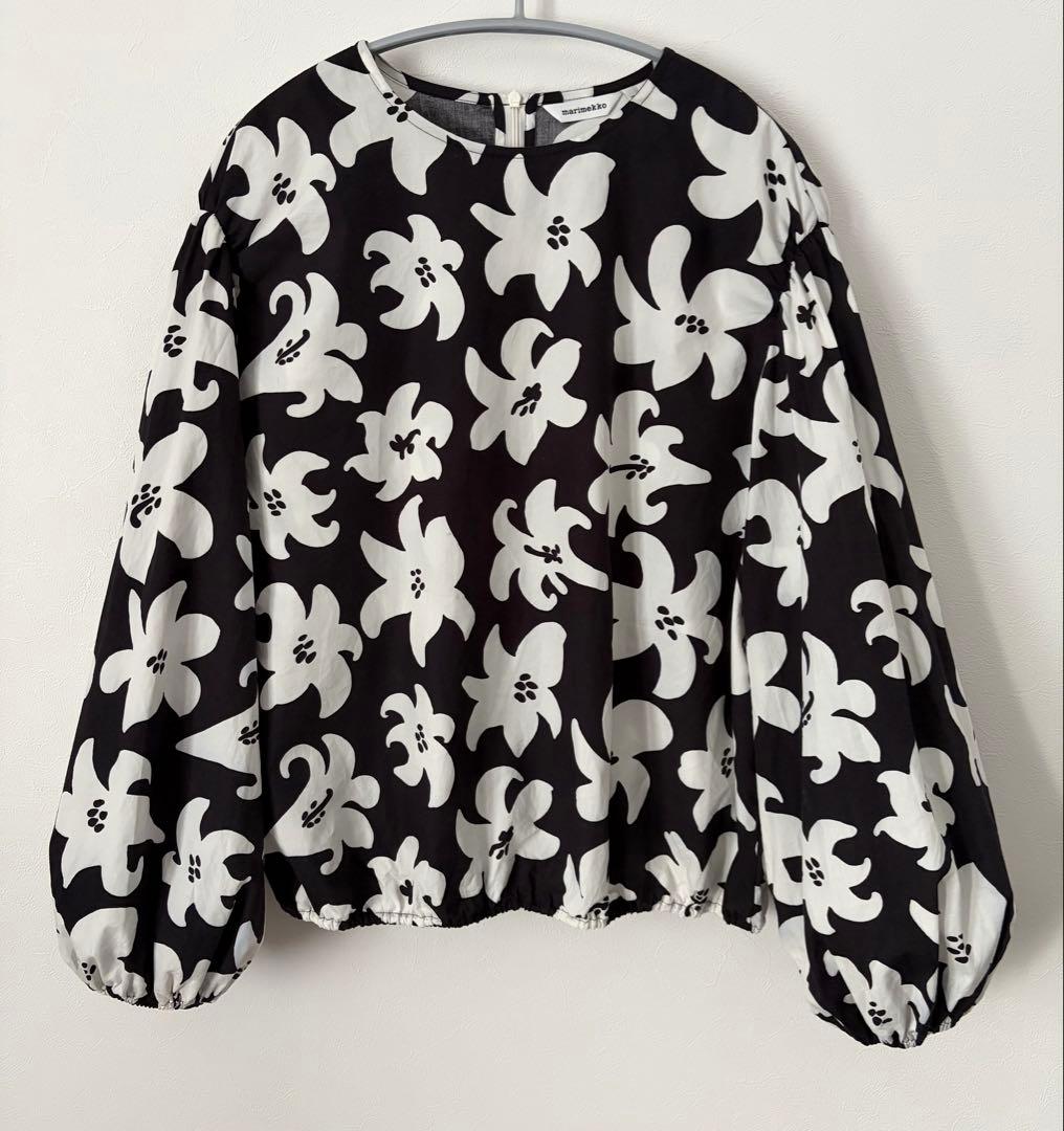 marimekko マリメッコ ブラウス モノトーン フラワープリント セール】【ASIA EXCLUSIVE】Ae Ruoste Unikko / shirt（シャツ