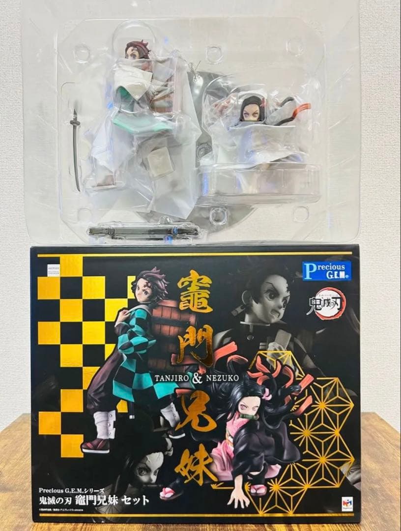 鬼滅の刃　【新品】 竈門兄妹セット　フィギュア メガトレショップ Amazon | Precious G.E.M.シリーズ 鬼滅の刃 竈門兄妹 セット 完成品