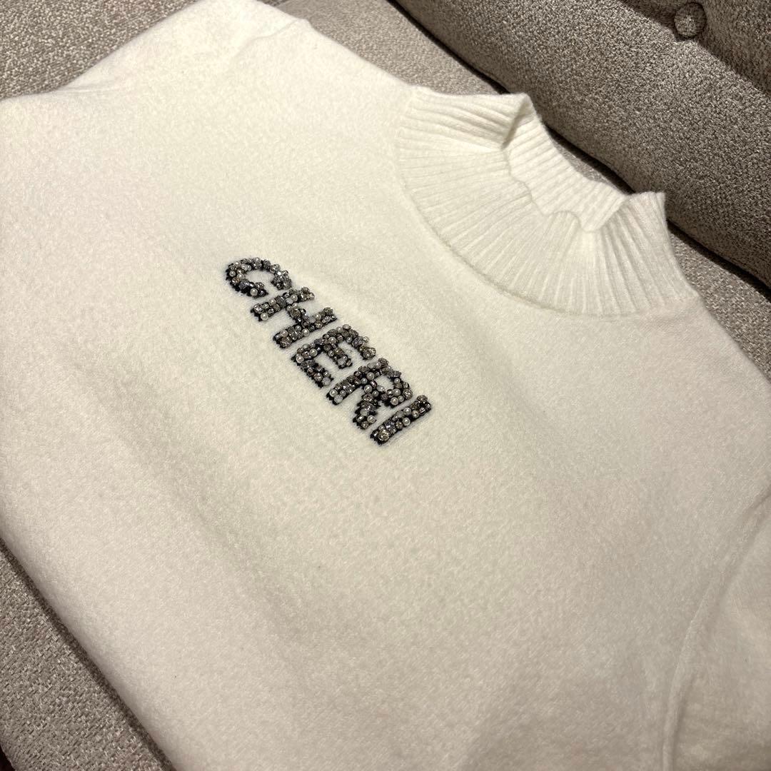 アプワイザーリッシェ レイヤードビジューロゴニット M 白 - メルカリ