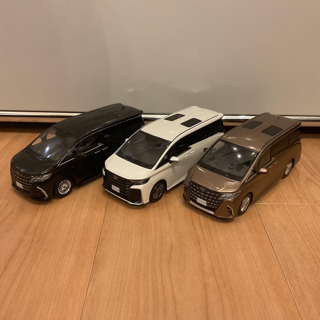 アルファード 40 ヴェルファイア 40 モデルカー ミニカー ３台セット