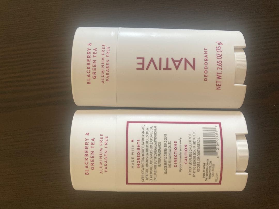 Native Blackberry & Green Tea デオドラント×2個