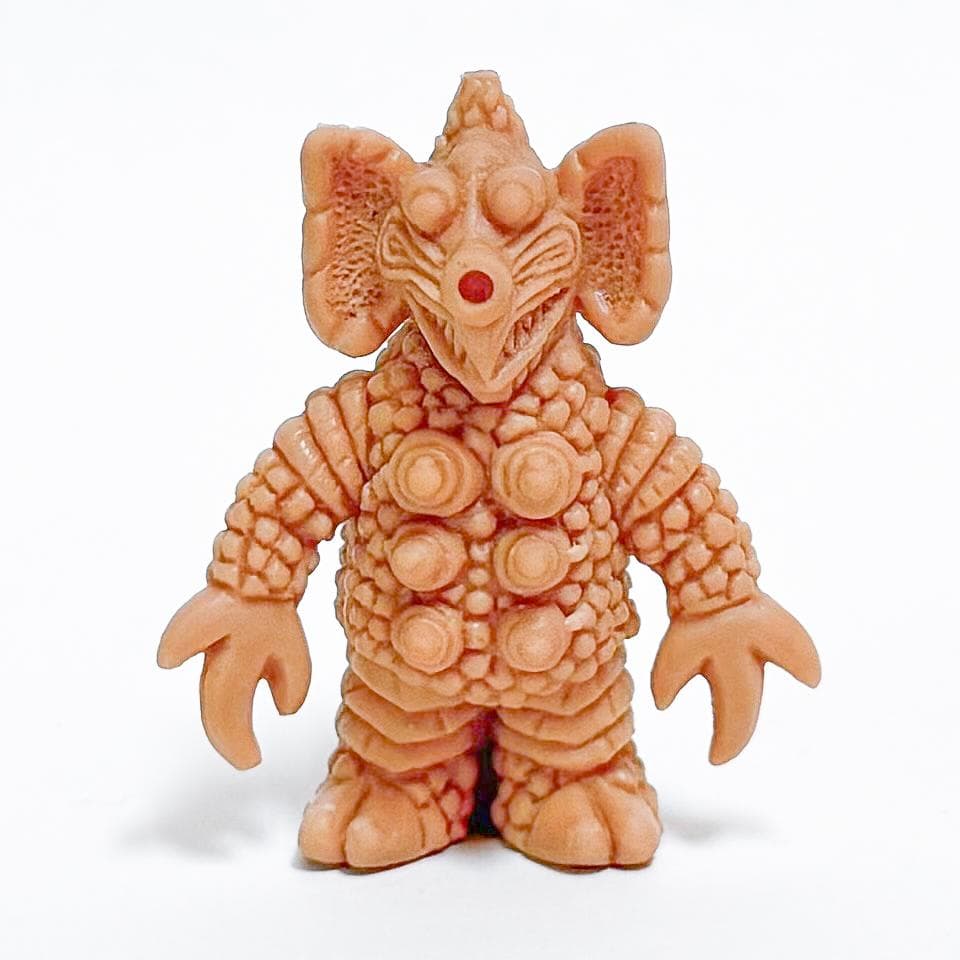 ウルトラマン怪獣消しゴム ロードラ（茶） - メルカリ