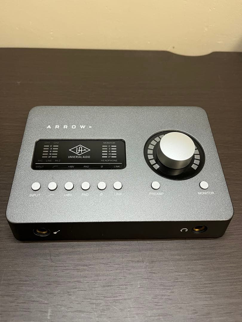 Universal Audio ARROW オーディオインターフェース Amazon.co.jp: Universal Audio ARROW アナログ2イン/4アウト
