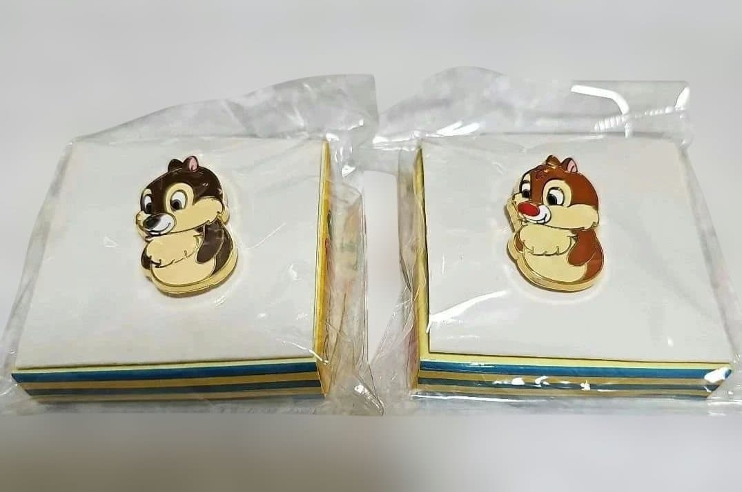 DisneyStore PALS チップとデール ピンバッジ まとめ売り